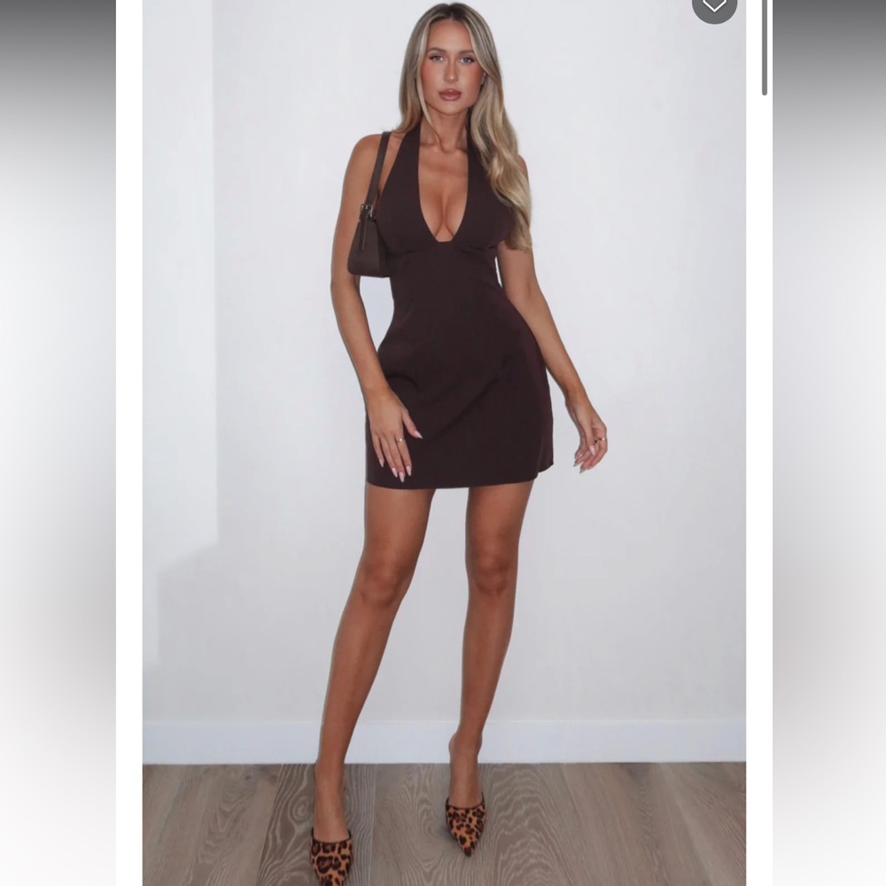 NWT.. beautiful structured brown halter dress NEVER WORN